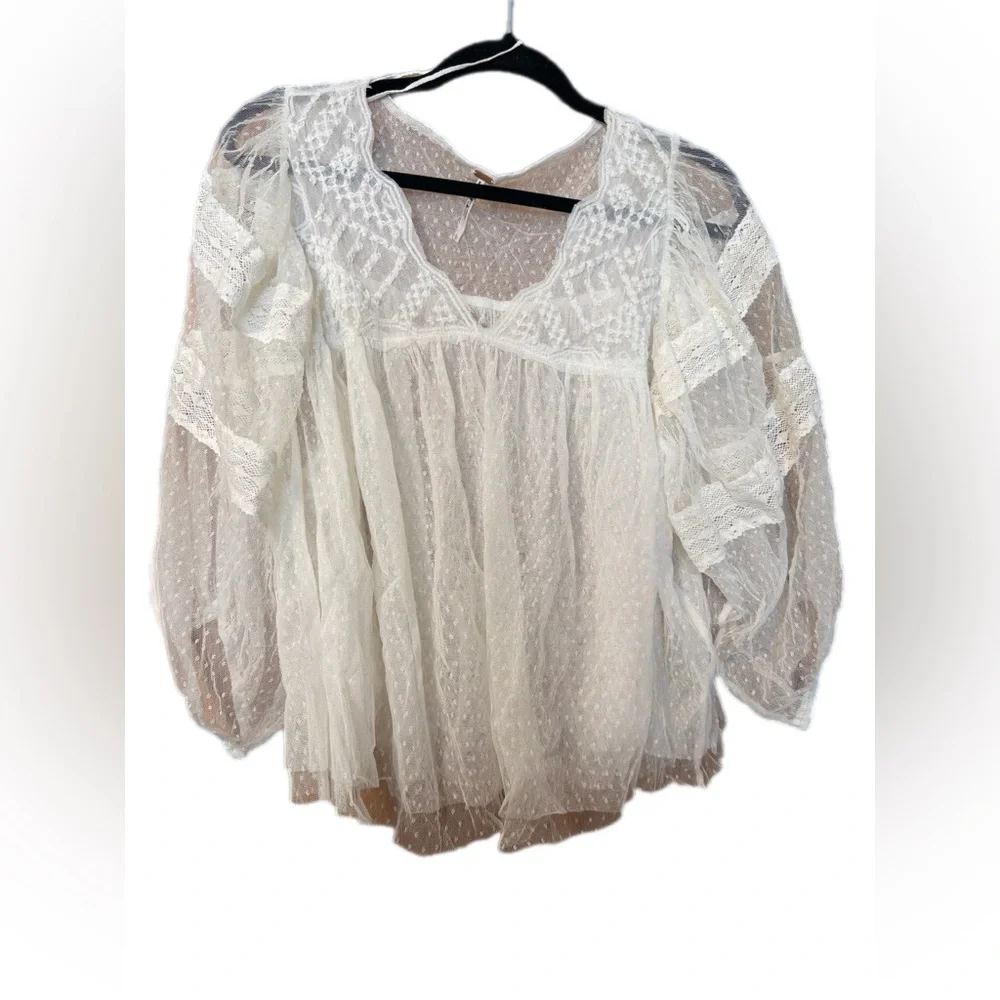 Free People True Candy Tunic Top in White  Large. NWOT - Picture 3 of 12